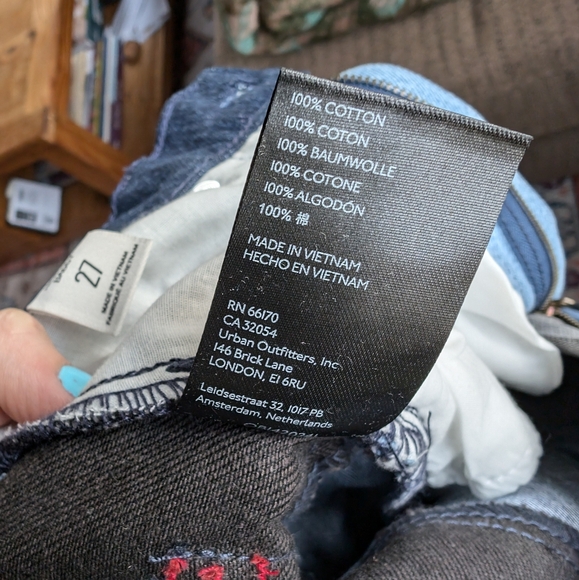 NEW BDG High Rise Baggy Patchwork Jeans - Picture 5 of 5
